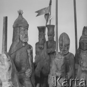 1975, Zakopane, Polska.
Rzeźby artysty ludowego Antoniego Rząsy.
Fot. Irena Jarosińska, zbiory Ośrodka KARTA