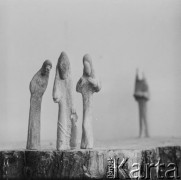 1975, Polska.
Rzeźby Bronisława Chromego.
Fot. Irena Jarosińska, zbiory Ośrodka KARTA