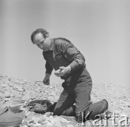 1975, Polska.
Rzeźbiarz Bronisław Chromy.
Fot. Irena Jarosińska, zbiory Ośrodka KARTA