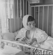 Lata 60., Warszawa, Polska.
Szpital Dziecięcy im. prof. dr. med. Jana Bogdanowicza przy ul. Niekłańskiej.
Fot. Irena Jarosińska, zbiory Ośrodka KARTA