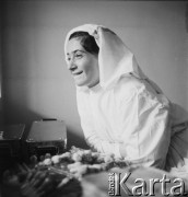 1958, Warszawa, Polska.
Pracownia wirusologiczna Państwowego Zakładu Higieny, miejsce wytwarzania szczepionki na polio (choroba Heinego-Medina).
Fot. Irena Jarosińska, zbiory Ośrodka KARTA