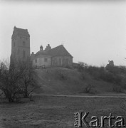 Lata 60.-70., Warszawa, Polska.
Kościół Nawiedzenia Najświętszej Marii Panny.
Fot. Irena Jarosińska, zbiory Ośrodka KARTA