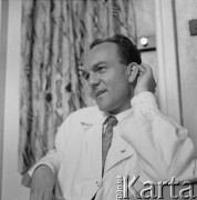 Lata 50.-60., Polska.
Mikrobiolog, stypendysta Fundacji Rockefellera.
Fot. Irena Jarosińska, zbiory Ośrodka KARTA