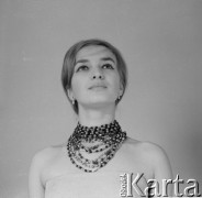 Lata 50.-60., Warszawa, Polska.
Żona Jerzego Michotka.
Fot. Irena Jarosińska, zbiory Ośrodka KARTA