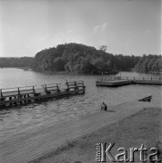 Lata 60.-70., Augustów, Polska. 
Jezioro augustowskie.
Fot. Irena Jarosińska, zbiory Ośrodka KARTA