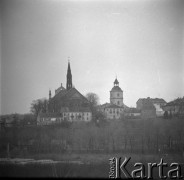 Lata 60., Sandomierz, Polska.
Wzgórze z kościołami.
Fot. Irena Jarosińska, zbiory Ośrodka KARTA.