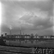 Lata 60., Sandomierz, Polska.
Huta szkła 