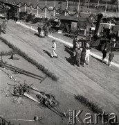lata 50-te, Puck, Polska
Wystawa rolnicza - prezentacja maszyn rolniczych Produkcyjnego Ośrodka Mechanizacyjnego. 
Fot. Irena Jarosińska, zbiory Ośrodka KARTA