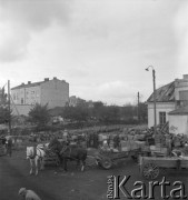 lata 50., Grójec, Polska
Punkt skupu nr 43
Fot. Irena Jarosińska, zbiory Ośrodka KARTA