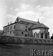 30.06.1954, Lublin, Polska
Kościół pw. św. Piotra i Pawła przy klasztorze kapucynów na ul. Krakowskie Przedmieście.
Fot. Irena Jarosińska, zbiory Ośrodka KARTA