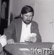1978, Polska.
Polscy brydżyści, zdobywcy 1 miejsca na V Mistrzostwach Świata w Brydżu Sportowym w Nowym Orleanie, n/z Janusz Połeć.
Fot. Irena Jarosińska, zbiory Ośrodka KARTA