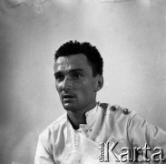 1959, Warszawa, Polska.
Wojciech Zabłocki - szermierz, olimpijczyk, architekt. 
Fot. Irena Jarosińska, zbiory Ośrodka KARTA