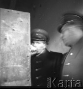 zima 1958, Iława, Polska.
Centralne Więzienie. Strażnicy.
Fot. Irena Jarosińska, zbiory Ośrodka KARTA
