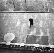 Wiosna 1960, Warszawa, Polska.
Aktorka Aleksandra Śląska.
Fot. Irena Jarosińska, zbiory Ośrodka KARTA