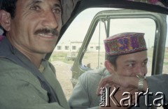 1992, Kabul, Afganistan.
Afgańczycy w samochodzie.
Fot. Irena Jarosińska, zbiory Fundacji Ośrodka KARTA