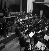 1958, Warszawa, Polska.
Koncert orkiestry Filharmonii Narodowej.
Fot. , zbiory Fundacji Ośrodka KARTA