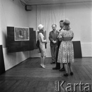1956-1965, Warszawa, Polska.
Wernisaż w Galerii Krzywe Koło. 
Fot. Irena Jarosińska, zbiory Ośrodka KARTA
