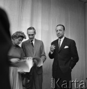 1956-1965, Warszawa, Polska.
Wernisaż w Galerii Krzywe Koło. 
Fot. Irena Jarosińska, zbiory Ośrodka KARTA