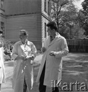 1966, Kraków, Polska.
Klinika Psychiatrii Akademii Medycznej w Krakowie, n/z z lewej doktor Wanda Półtawska.
Fot. Irena Jarosińska, zbiory Ośrodka KARTA