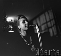 Lata 60., Warszawa, Polska.
Kawiarnia 