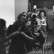 1978, Łódź, Polska.
Zajęcia w Wyższej Szkole Filmowo-Telewizyjnej. Za kamerą siedzi Rolando Loewenstein z Wenezueli. 
Fot. Irena Jarosińska, zbiory Ośrodka KARTA
