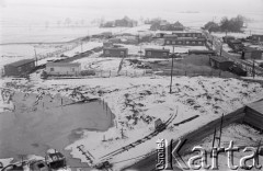 10.02.1961, Śląsk, Polska.
Zespół zabudowań kopalni Rybnickiego Okręgu Węglowego.
Fot. Irena Jarosińska, zbiory Ośrodka KARTA