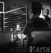 Lata 60., Warszawa, Polska.
Eksperymentalna Szkoła Podstawowa nr 176 przy placu Inwalidów.
Fot. Irena Jarosińska, zbiory Fundacji Ośrodka KARTA