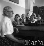 Lata 60., Warszawa, Polska.
Eksperymentalna Szkoła Podstawowa nr 176 przy placu Inwalidów.
Fot. Irena Jarosińska, zbiory Fundacji Ośrodka KARTA