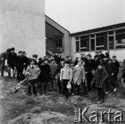 Lata 60., Kielce, Polska.
Szkoła Podstawowa nr 16 im. Marcelego Nowotki w dzielnicy Szydłówek.
Fot. Irena Jarosińska, zbiory Fundacji Ośrodka KARTA