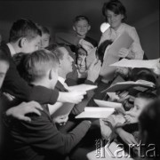 1964, Warszawa, Polska.
Wizyta meksykańskiego karykaturzysty i dziennikarza Eduarda del Rio 