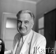 Lata 60., Warszawa, Polska.
Roman Kozłowski, paleontolog i geolog, profesor.
Fot. Irena Jarosińska, zbiory Ośrodka KARTA