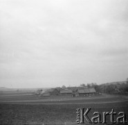 Lata 60., Bohoniki koło Sokółki, Polska.
Widok wsi.
Fot. Irena Jarosińska, zbiory Ośrodka KARTA