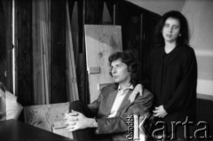 Lata 80., Polska.
Imieniny artysty Andrzeja Fogta. 
Fot. Irena Jarosińska, zbiory Ośrodka KARTA