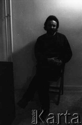 Lata 80., Warszawa, Polska.
Artysta Ryszard Ługowski.
Fot. Irena Jarosińska, zbiory Ośrodka KARTA