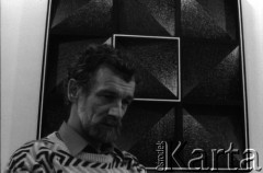 Lata 80., Warszawa, Polska.
Malarz Jacek Dyrzyński.
Fot. Irena Jarosińska, zbiory Ośrodka KARTA