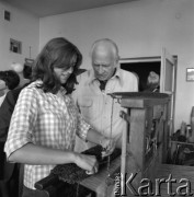 1976, Polska. 
Uczestnicy Międzynarodowego Zjazdu Polskiego Towarzystwa Lekarskiego.
Fot. Irena Jarosińska, zbiory Ośrodka KARTA