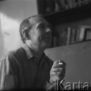 Lata 70., Polska.
Kazimierz Piwkowski - wybitny fagocista, pedagog i konstruktor instrumentów muzycznych. 
Fot. Irena Jarosińska, zbiory Ośrodka KARTA