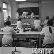 Lata 70., Lublin, Polska.
Uniwersytet im. Marii Curie-Skłodowskiej w Lublinie.
Fot. Irena Jarosińska, zbiory Ośrodka KARTA