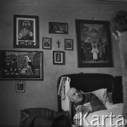 1975, Wrocław, Polska.
Malarz prymitywny.
Fot. Irena Jarosińska, zbiory Ośrodka KARTA