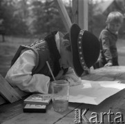 1974, Rabka, Polska.
Festiwal zespołów dziecięcych.
Fot. Irena Jarosińska, zbiory Ośrodka KARTA