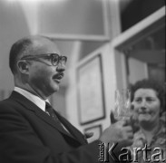 Lata 70., Warszawa, Polska.
Profesor socjologii Alvin Lee Bertrand.
Fot. Irena Jarosińska, zbiory Ośrodka KARTA
