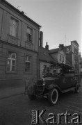 Brak daty, Ostrów Wielkopolski, Polska.
II Ogólnopolski Festyn Ludowo-Strażacki. Zabytkowy wóz strażacki.
Fot. Irena Jarosińska, zbiory Ośrodka KARTA