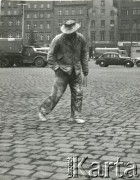 Lata 50. lub 60., Wrocław, Polska.
Rynek.
Fot. Irena Jarosińska, zbiory Ośrodka KARTA