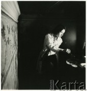 Lata 60., Polska.
Konserwacja fresków.
Fot. Irena Jarosińska, zbiory Ośrodka KARTA