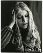 Lata 70., Warszawa, Polska.
Aktorka Barbara Wrzesińska.
Fot. Irena Jarosińska, zbiory Ośrodka KARTA