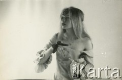 Brak daty, Polska.
Sesja zdjęciowa.
Fot. Irena Jarosińska, zbiory Ośrodka KARTA