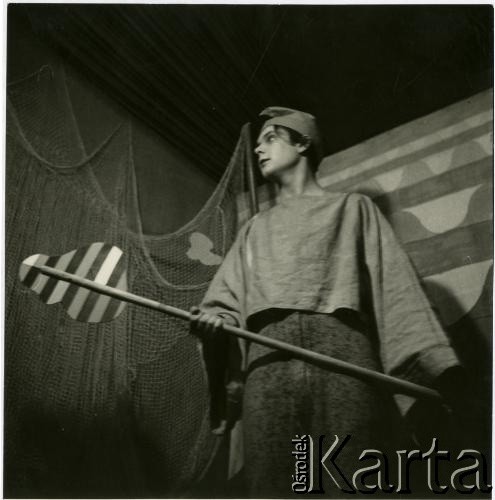 1954-1958, Warszawa, Polska.
Teatr na Tarczyńskiej (ul. Tarczyńska 11). Spektakl 