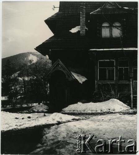 Lata 60., Zakopane, Polska.
Willa Oksza projektu Stanisława Witkiewicza.
Fot. Irena Jarosińska, zbiory Ośrodka KARTA 
