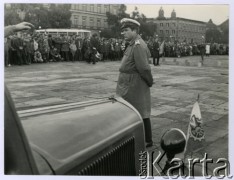 12-13.09.1970, Warszawa, Polska. 
II Konkurs Weteranów Szos zorganizowany na placu Zwycięstwa.
Fot. Irena Jarosińska, zbiory Ośrodka KARTA