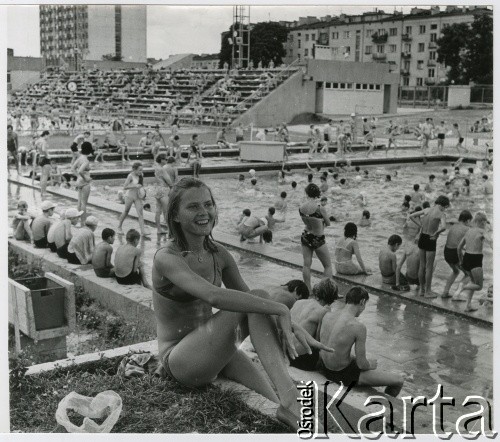 Lata 60. lub 70., Warszawa, Polska.
Basen Warszawianki.
Fot. Irena Jarosińska, zbiory Ośrodka KARTA